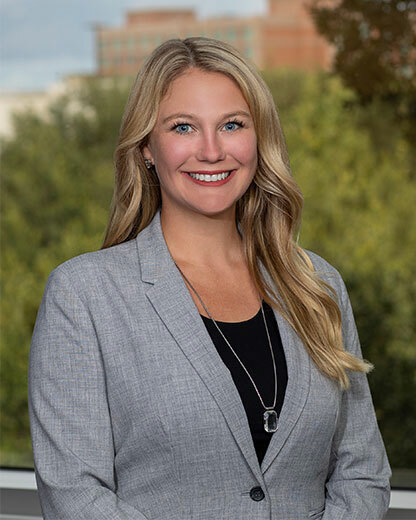 Sarah Balk, Shutts & Bowen LLP Photo