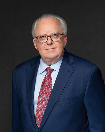 Bud Bennington, Shutts & Bowen LLP Photo