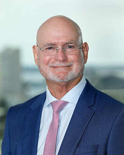 Arthur Menor, Shutts & Bowen LLP Photo